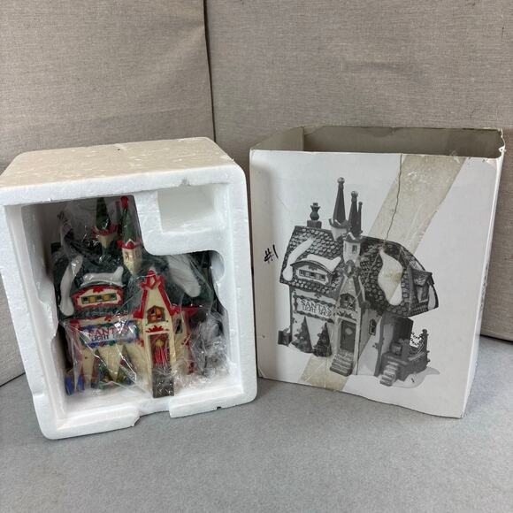 Vintage Dept 56 Santa's Light Shop North Pole Series Village with Box #56397 - Picture 7 of 7